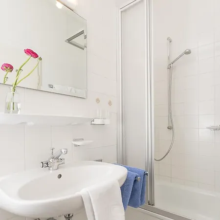 Villa Waldfrieden - Ferienwohnungen Und -Haus Kochel am See Kamer foto